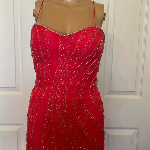 Alyce beaded pink backless prom dress with train size 8 - Picture 2 of 11